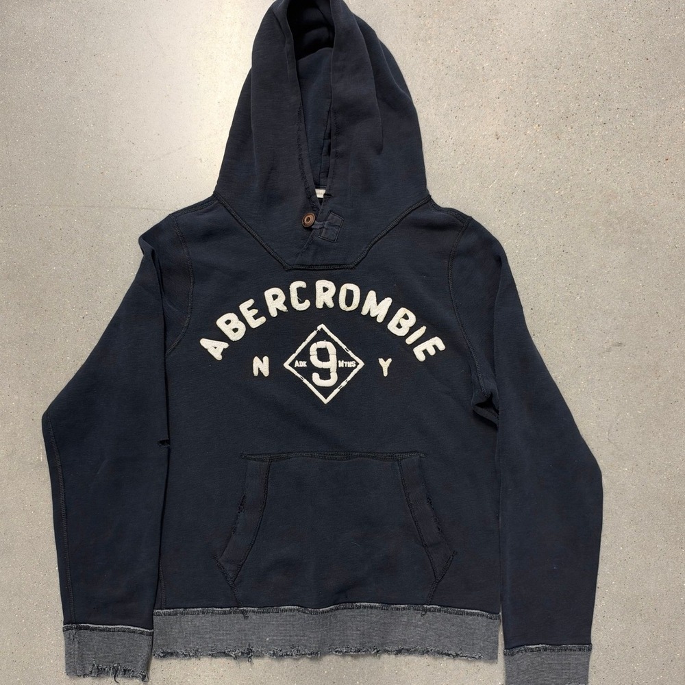 Abercrombie & Fitch Mens Muscle Fit Hoodie Navy Blue Distressed Graphic Size M